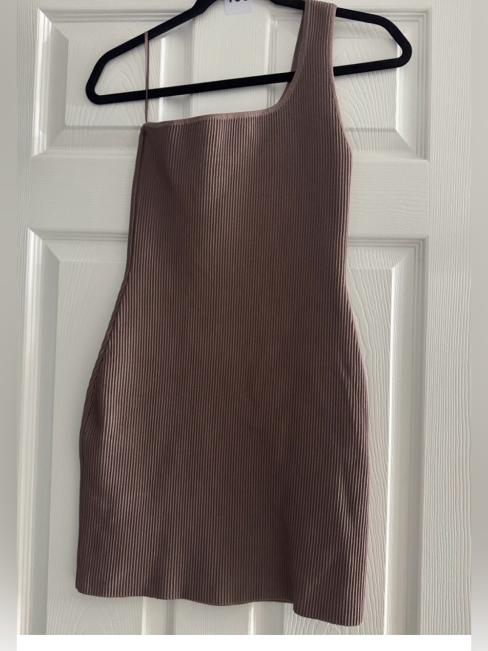 Babaton Sz M Sculpt Knit One-Shoulder Ribbed Dress Deep Taupe Sz Medium Aritzia - Picture 5 of 15